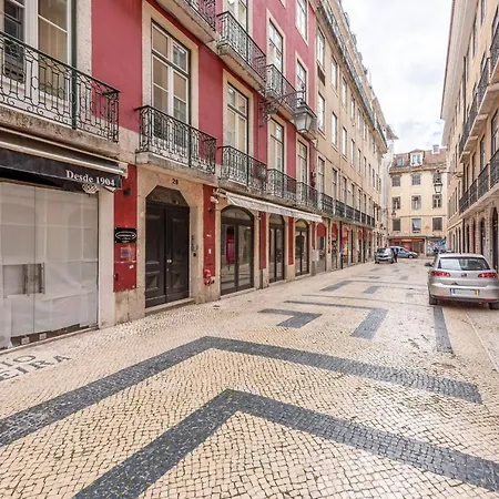 Guestready - Mod-luxe 2br Apt Near Cais Colunas