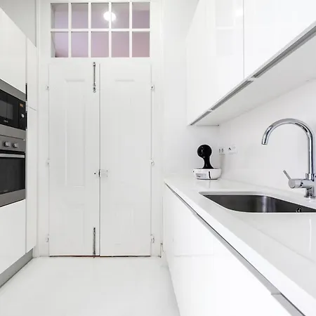 Apartment Guestready - Mod-luxe 2br Apt Near Cais Colunas *
