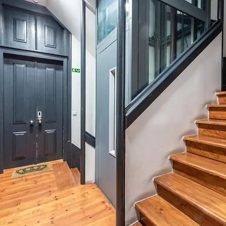 Guestready - Mod-luxe 2br Apt Near Cais Colunas Apartment
